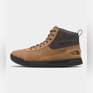 New in Box - Men’s Larimer Mid Waterproof SE Boots size 12 in Almond Butter